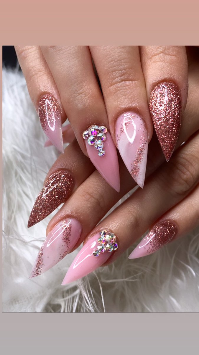 𝒮𝓌𝒾𝓇𝓁 𝑀𝒶𝓇𝒷𝓁𝑒 •
•
•
#sanantoniotexas #sanantonionails #goviral #nails #nail #nailart #nailvideos #nailvibes #nailtrends #nailgoals #nailgame #nailswag #nails2inspire #nailmagic #nailmagazines #pronailsmagazine #retweet