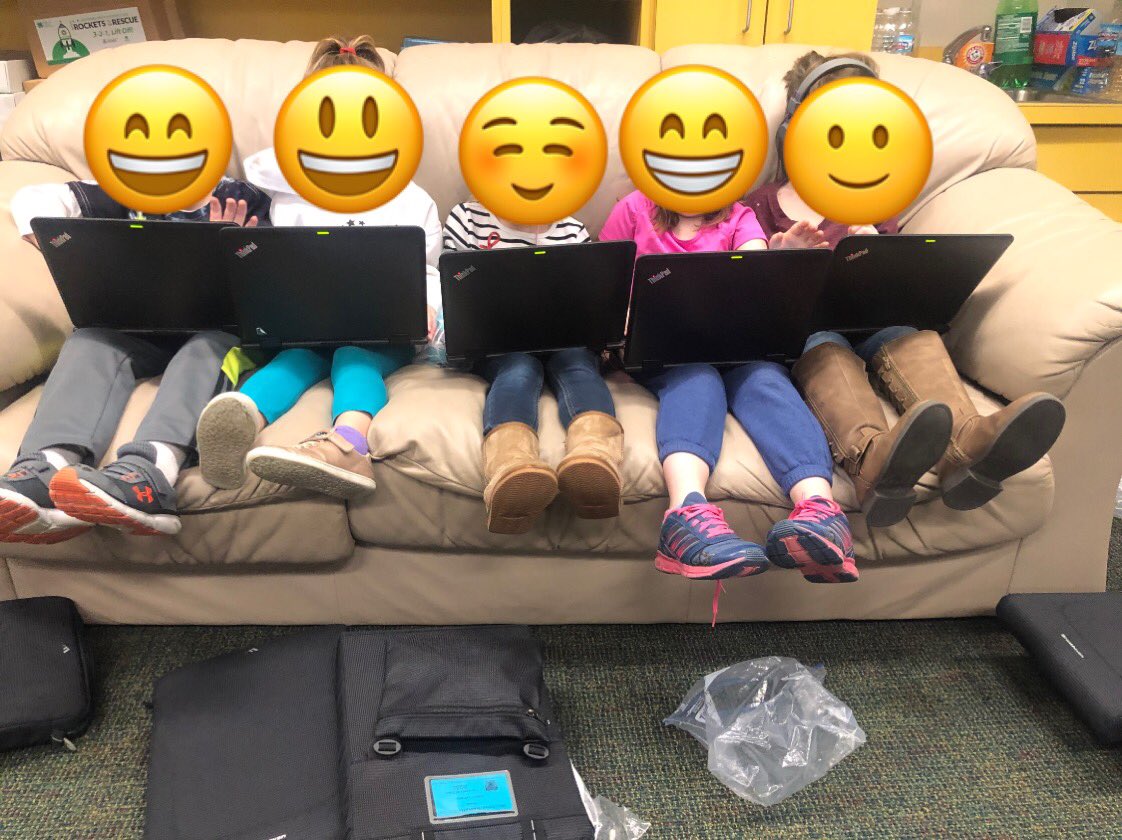 MillCreekwest's tweet photo. How many Kindergarten Students can you fit on a couch with their Chromebooks? 5...5 happy ones! #STEM #kindergarten #learning #collaborating #GoogleSlides @MillCreekSupt @StaceyMonnett @TCrosbyCMS https://t.co/43jIfaQDNM