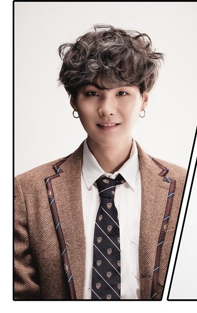 stebechan's tweet photo. Yoongi il tuo sorriso è la cosa più bella di questo mondo ❤️ #ForthLookAt7 https://t.co/tbeHYQzR3A