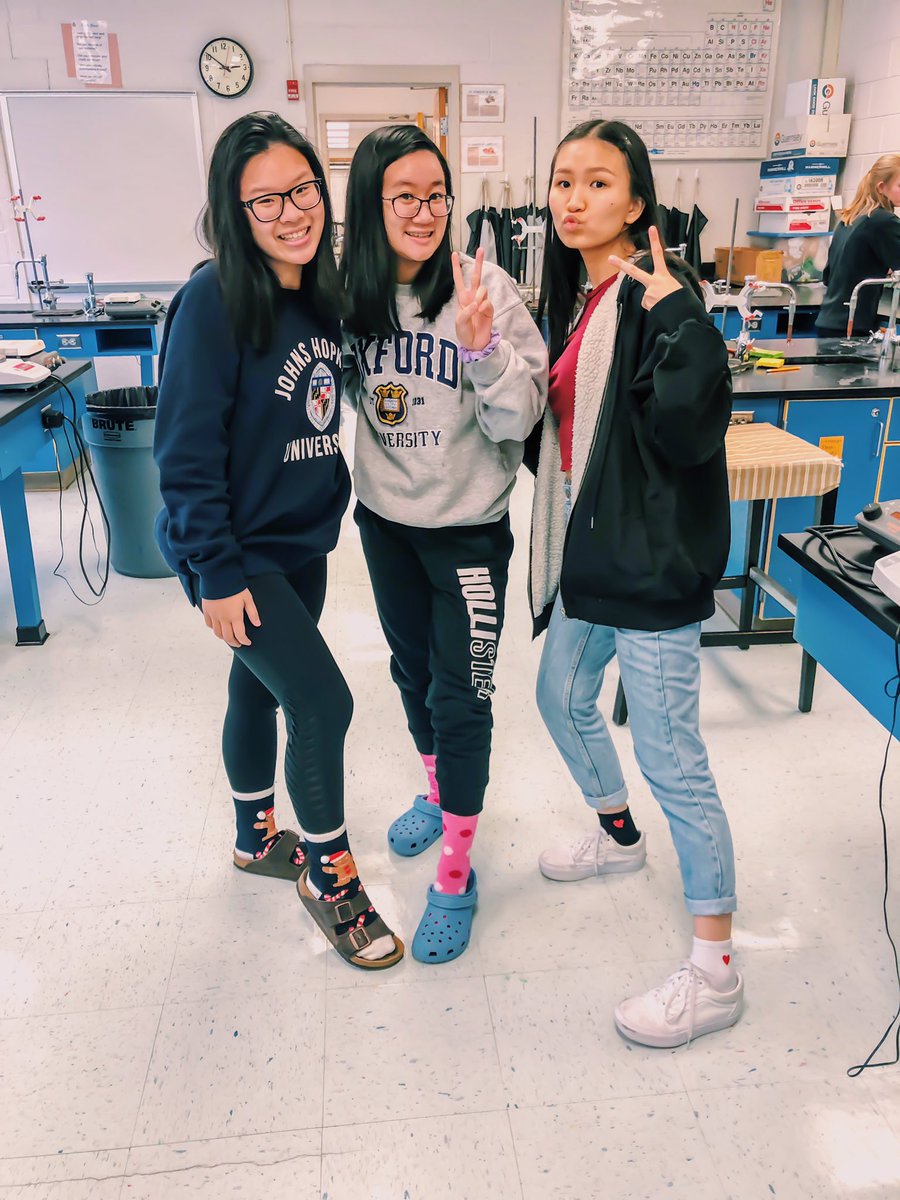 PandyLise's tweet photo. #LancerSpirit22 https://t.co/Ur7pNN3gsS