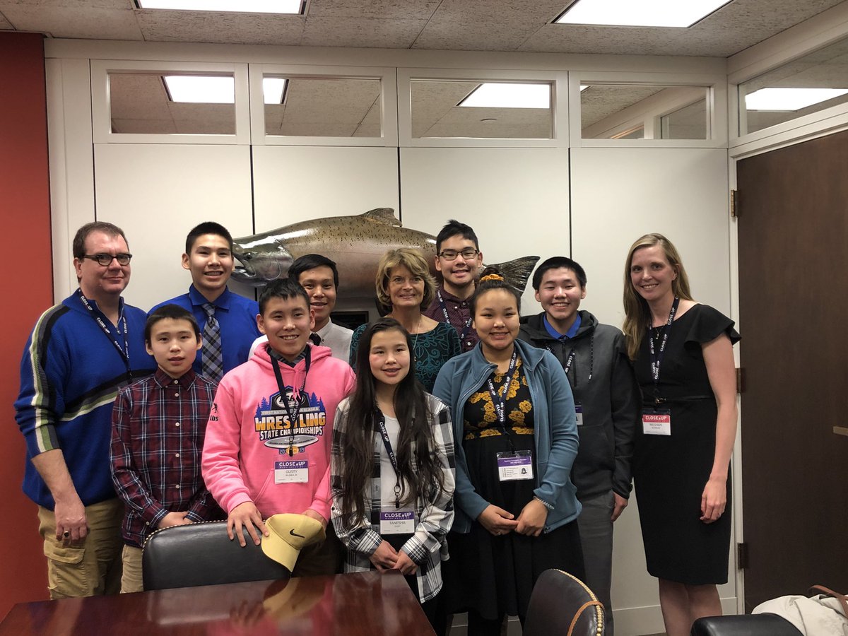 alaska22redmond's tweet photo. A HUGE THANK YOU going out to @SenDanSullivan and @lisamurkowski for talking to our New Stu Eagles today! Thank you for the inspiring words and for representing us in DC! #TheEagleWay #apoy19 @ACSAASDN @AASSP_AK @akswrs @PrincipalRJones #aktodc @CloseUp_DC https://t.co/7eBRUEtGTF