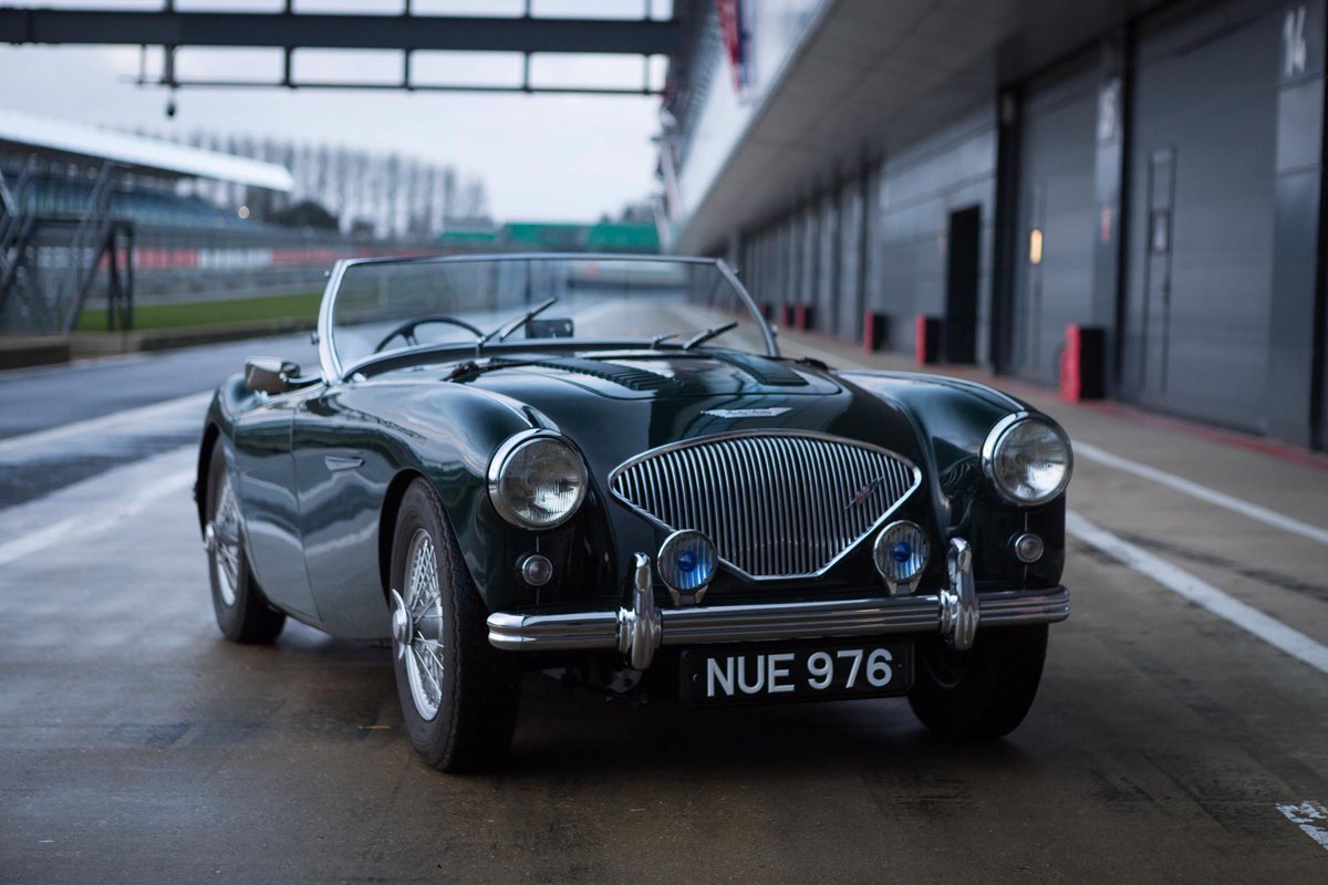 ScreensUk's tweet image. Had the pleasure of visiting the new @WM_Classics workshop today. Truly jaw dropping experience to see so many outstanding classic automobiles in one location. The team there made me feel so welcome. Thanks everyone!