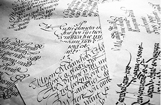 Aprende el arte de escribir con letra bella, artística y correctamente formada.
con el estilo "Carolina"
mas info: cutt.ly/mrKTkGC
#caligrafia #ArcaMx #tipografia #taller