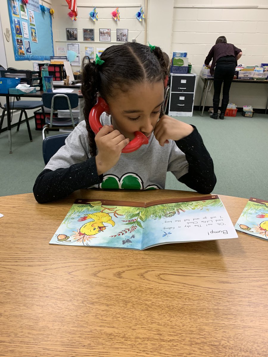 We love using reading phones to listen to ourselves read! It helps us read for meaning &amp; build fluency! <a href="/MissCPalladino/">Ms. Palladino</a> <a href="/SEM_Dalers/">SEM Dalers</a> <a href="/JenniferJOlsen/">Jennifer Olsen, Ed.D</a> <a href="/JenniferDeHayes/">Jennifer DeHayes, Ed.D.</a>