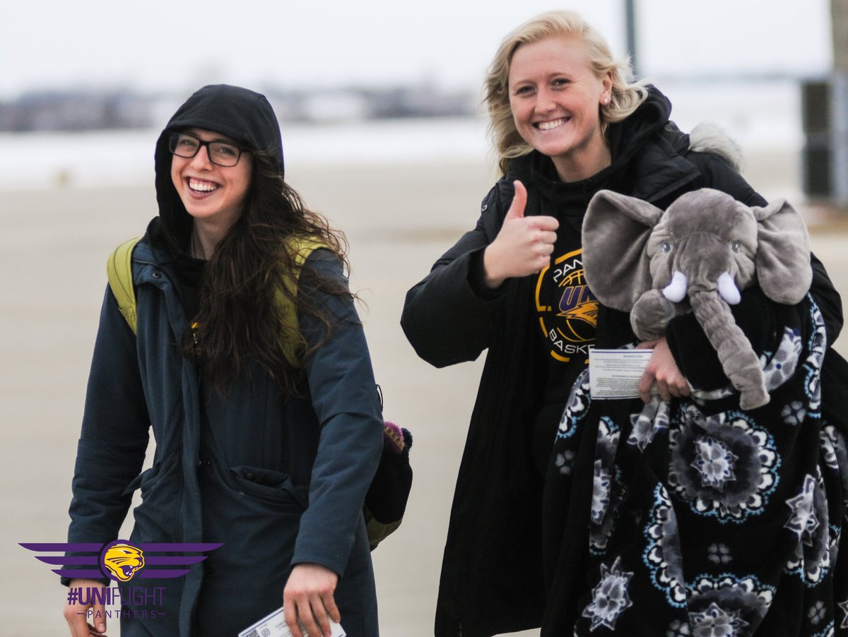 UNIwbb's tweet photo. Wheels ⬆️
ALO ✈ HUF
#UNIFight #UNIFlight https://t.co/kYDMS0aE8G