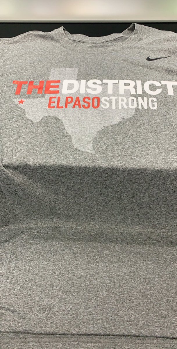 HSAcademics's tweet image. We run with #TheDistrict 🏃🏻‍♂️💪🏼🏃🏻‍♀️ Sunday ready! #Challenge2020 See you at the finish line! 🥇🏆
