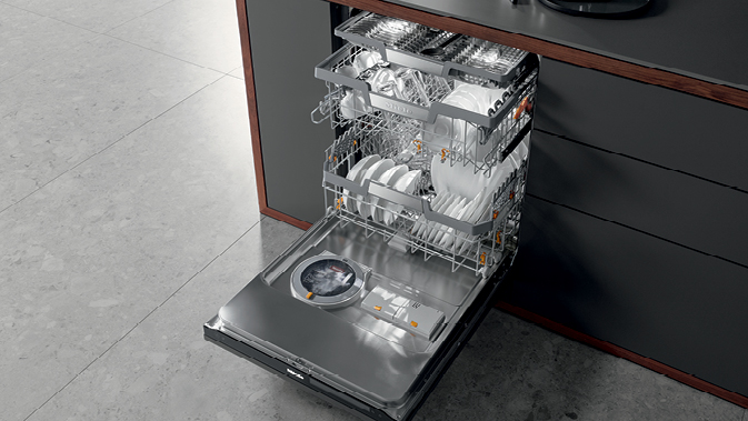 MieleUSA's tweet image. &quot;Another show favorite was @MieleUSA&apos;s new G7000 dishwasher line, which uses intelligent sensor technology to automatically dispense the correct amount of detergent based on how dirty your dishes are...&quot; 
#KBIS2020 #LifeBeyondOrdinary 

bit.ly/WP37t06