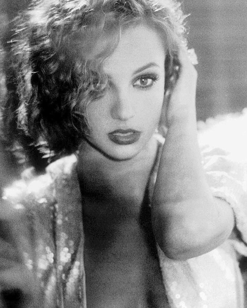 Britney Online Net Britney Spears Fansite On Twitter We Don T Talk Enough Of This Masterpiece Queen Britneyspears By Ellen Von Unwerth 2003 Set Https T Co Fvqvfzyftd Https T Co Qpu9ls9lm8