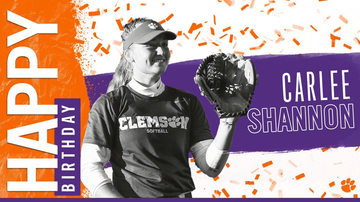 YorkSoftball1's tweet photo. @carleeeeshannon with the nice slide into home to beat the throw!!  #Ytown #oneheartbeatforever. https://t.co/hNKQbHBqq1