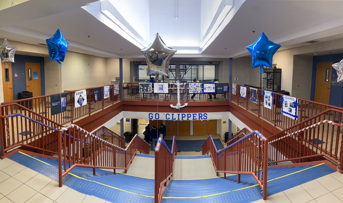 HUGE Congrats and THANK YOU to all of our seniors! 

Also, a special Congrats to our Clipper team for an undefeated regular season! 

#ClassOf2020 #GoBlue