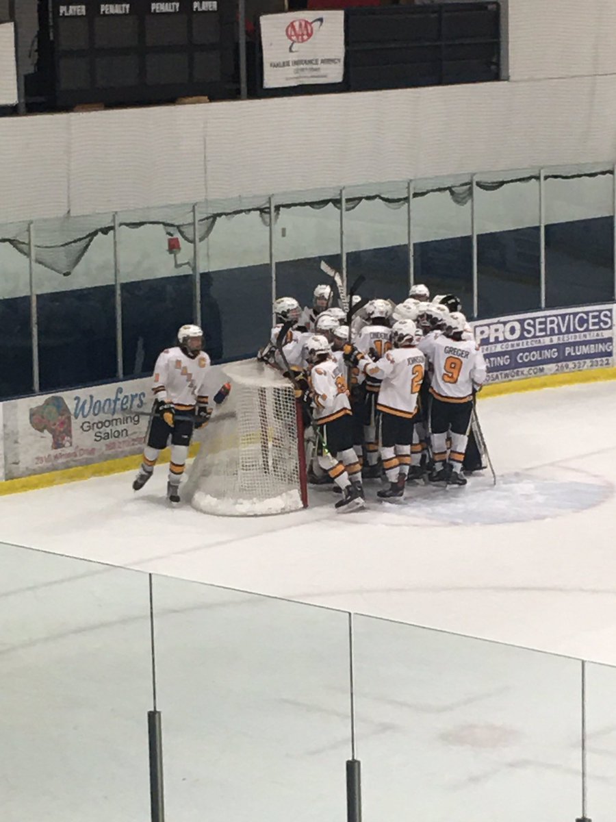 Big 3-2 win for the Eagles over Mattawan tonight! #glcshs