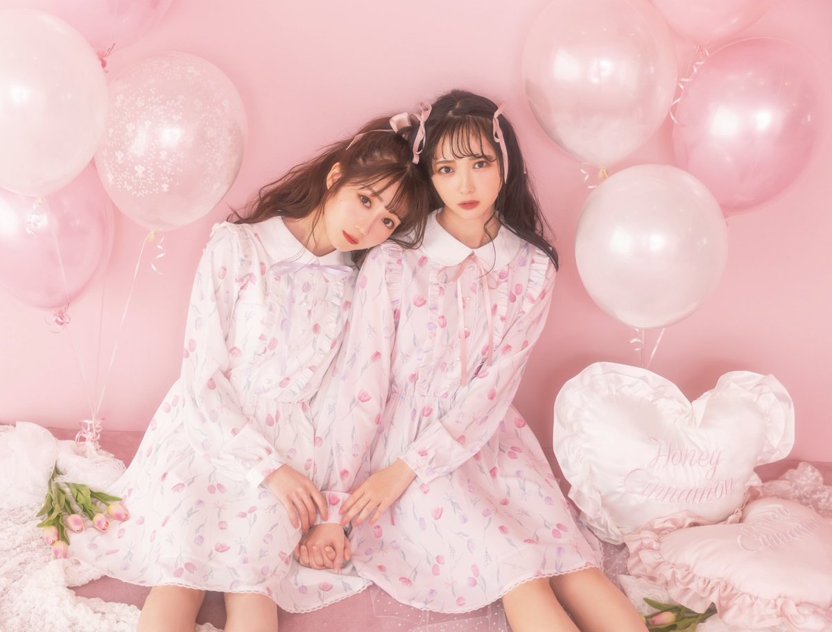 ハニーシナモンhoneycinnamon 𝐧𝐞𝐰 𝐚𝐫𝐫𝐢𝐯𝐚𝐥 𝑠𝑝𝑟𝑖𝑛𝑔 𝑐𝑜𝑙𝑙𝑒𝑐𝑡𝑖𝑜𝑛 のオリジナル チューリップ柄ワンピース ガーリーな雰囲気を 演出してくれる とっておきのアイテムです チューリップ柄ガーリーワンピース Color