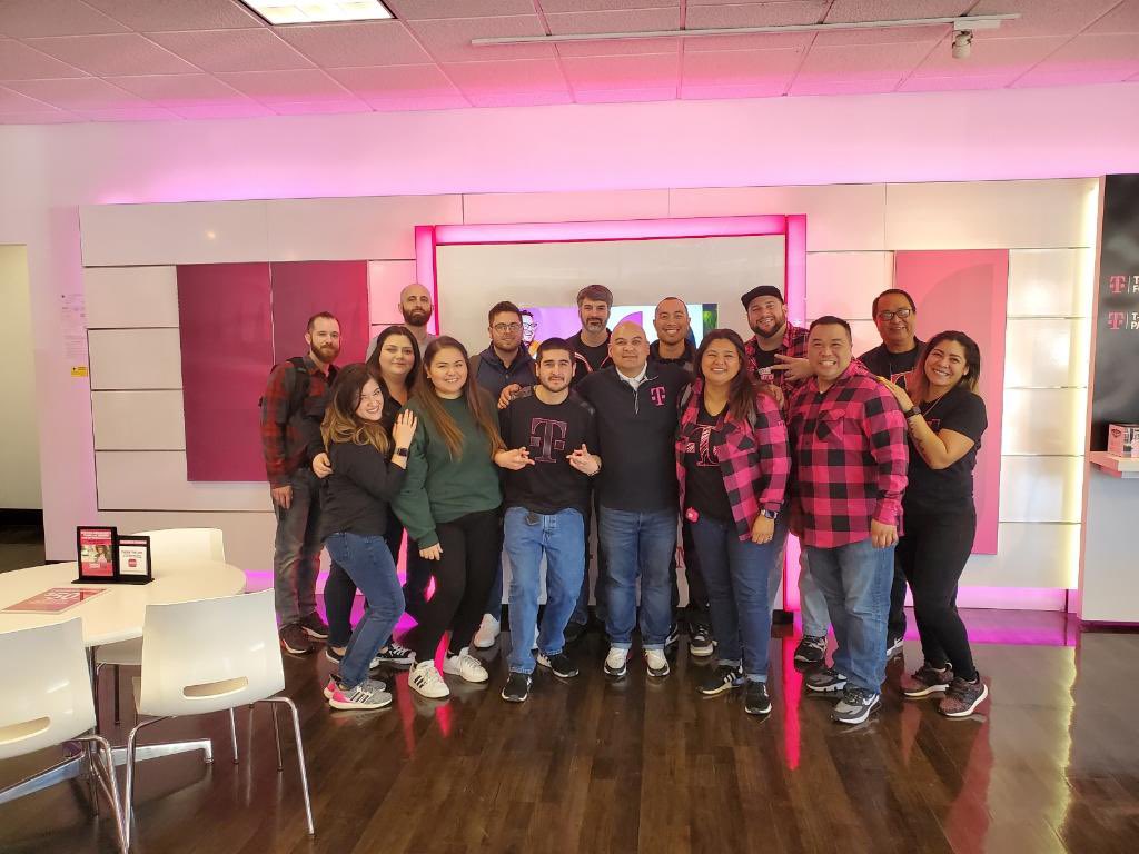 TJMartinez1000's tweet photo. It never hurts to align two districts in the same direction! Especially when that direction is to WIN!!! #WinningIsAddictive https://t.co/ywQOvKxBKa