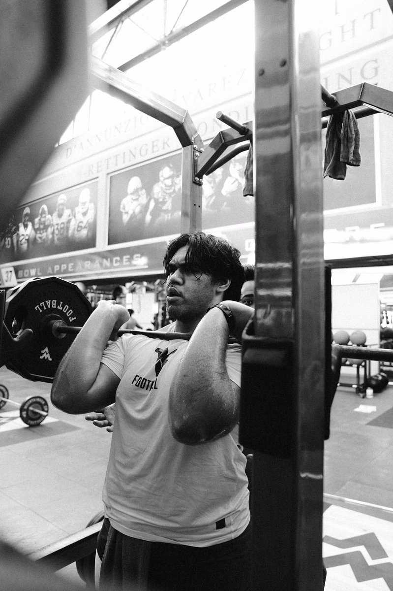 Iam_MikeBrown's tweet image. Training, Straining and more Training💪🏽💪🏽💪🏽