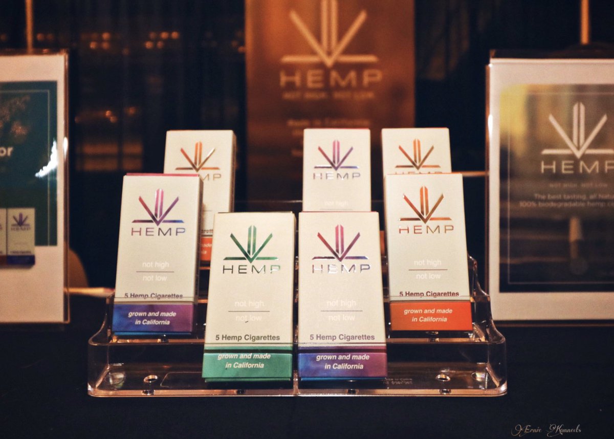 PlatinumKonnect's tweet photo. ICBC🌿SF🎉 @hempclublv @internationalcbc @budlovesyou #hempclublv #konnects #hemp #cbd #icbc #icbcsf #lvhempcigarette #icbc2020 #cannabiskonnects #LVStick #cannabiskonnect #cigerette #cannakonnects https://t.co/ByZ6ibaxiJ