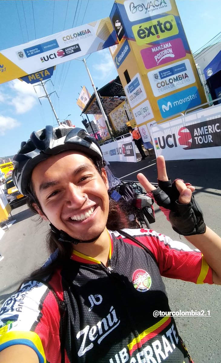 Jhoancross's tweet photo. #PedaleoPorColombia Viviendo la etapa 2 de Tour Colombia desde Duitama🔥
@SegurosSURAcol https://t.co/L7Qc9Gdeqv