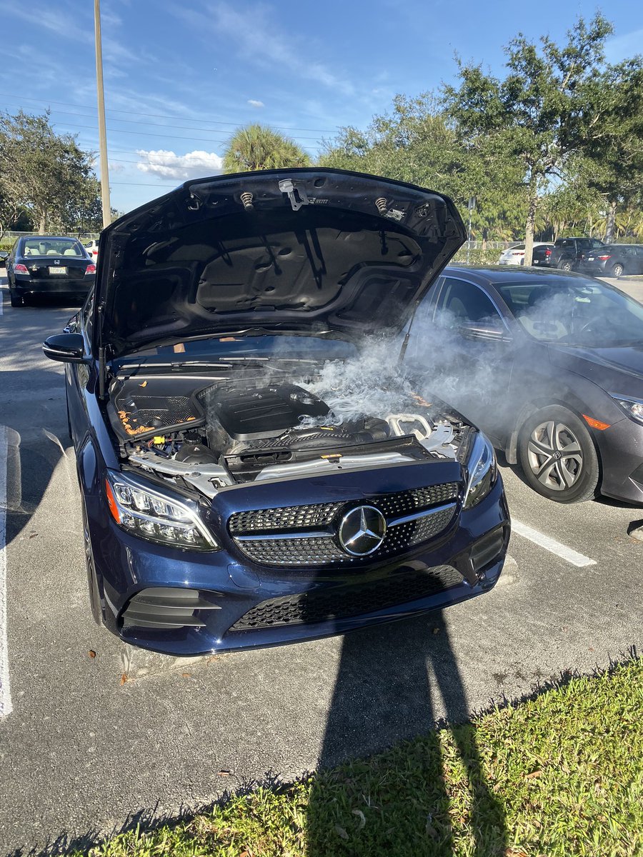 andresferrandoo's tweet photo. @MercedesBenz I would like to open a complaint. I leased the c300 2 months ago. A month after I turn on my car and noticed fire coming from the engine. It’s been over a MONTH since then. Today, I’m driving a loaner car and still being charged as if I was driving the car I leased. https://t.co/VZhYJQOPtg
