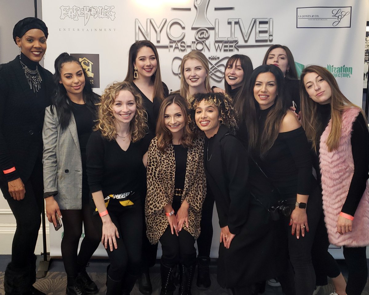 mudschools's tweet image. Some great work coming out of MUD NY! Congratulations to our students who had the opportunity to provide make-up artistry for the #nycliveatfashionweek Fall/Winter 2020 Showcase today. 👏