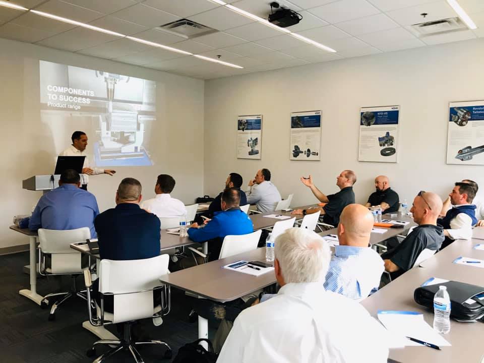 RohmUSA's tweet photo. It's #WorkholdingWednesday! We held our 1st "Experts In Workholding" Training event with Hoffmann Grp USA. Our workshops are designed to educate &amp; bring innovative solutions so we all win with our customers. Knowledge is power. Contact us for more information 1-770-963-8440. https://t.co/Z7BJ6QgaCC