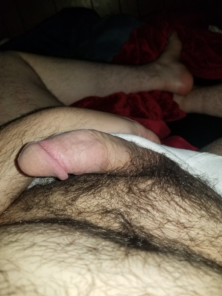 DadFoxxy's tweet photo. Not as big as he usually is but I've been sick and not super horny

#nsfwtwitter #dick #cock #ratemydick #horny #porn https://t.co/DCjXgIPQKO