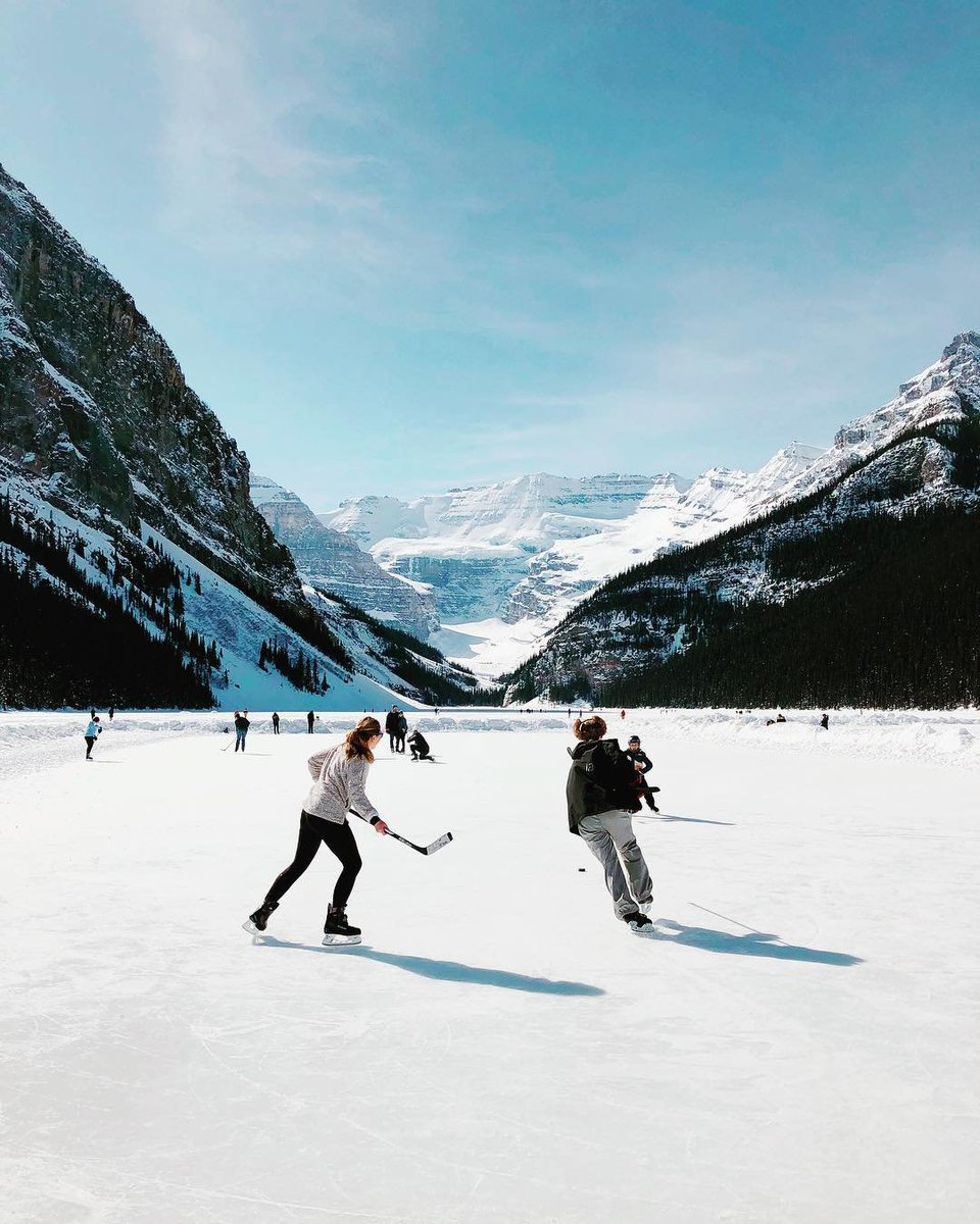 Ice skating in Banff and Lake Louise is a great way to enjoy the fresh mountain in some of the most scenic rinks in the world! #ExploreCanada
⁠
📷: luislabinijr⁠ via Instagram
📍: <a href="/Banff_Squirrel/">Banff Squirrel</a> <a href="/TravelAlberta/">Travel Alberta</a>