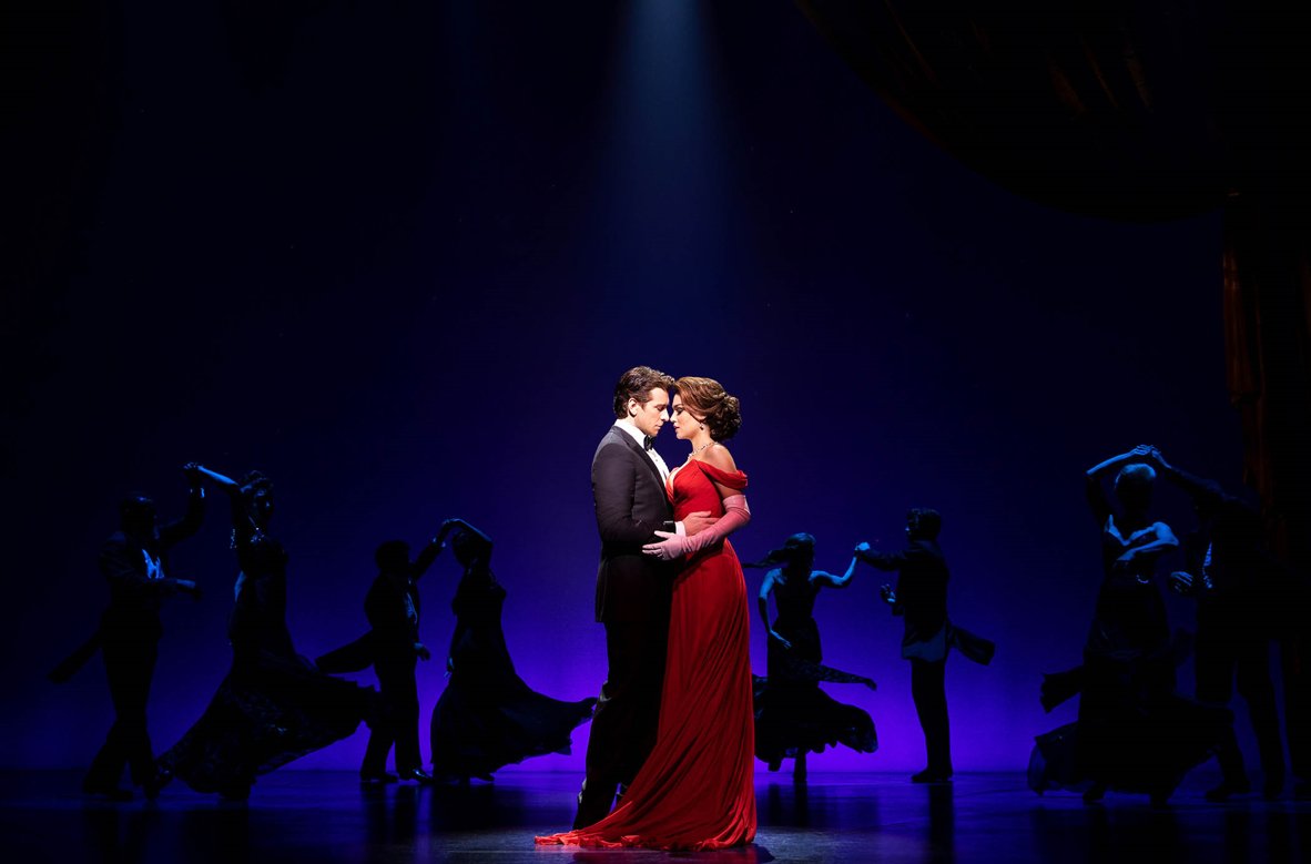 Sincura's tweet photo. SINCURA RECOMMENDS - PRETTY WOMAN - THEATRE PRODUCTION: Jerry Mitchell, Aimie Atkinson, Danny Mac, Neil McDermott, directs (Mitchell) and star in hit romantic comedy musical on the West End stage after a record breaking run on Broadway. Press night March 2.
#Theatre #VIPTheatre https://t.co/ZZcEJ1zPbr