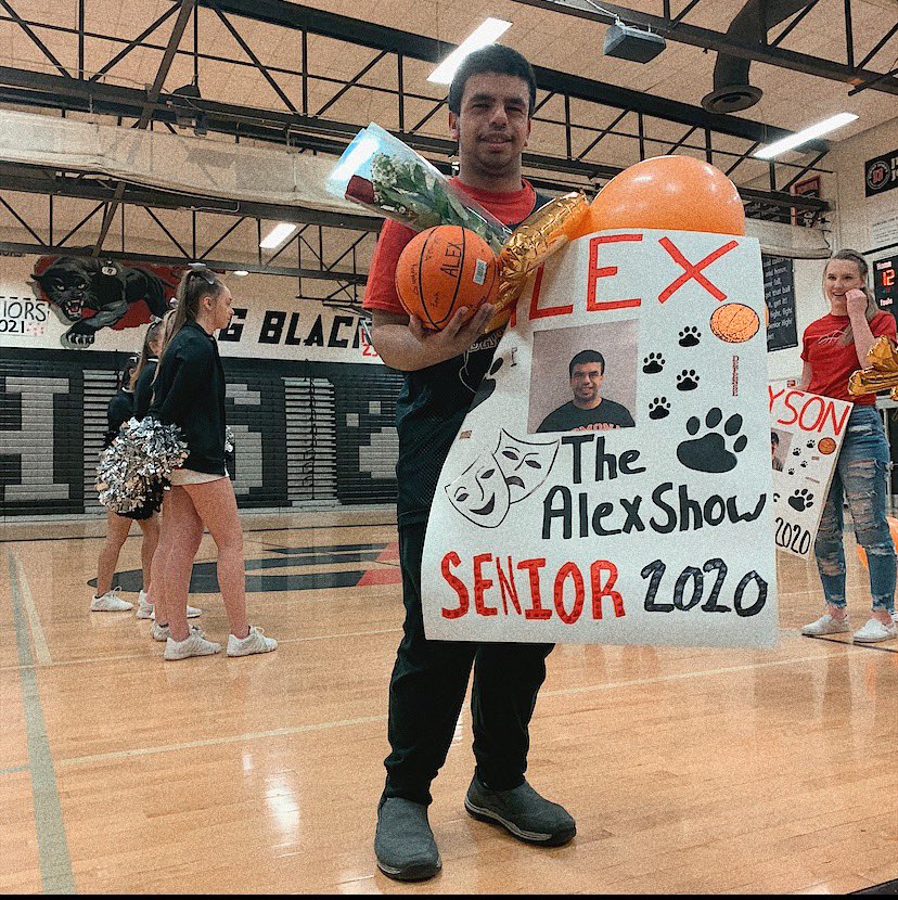 kayleemarone's tweet photo. Senior night for Pomona’s unified basketball team! I can’t believe they are graduating this year! So proud 💓 @AthleticsPomona @PomonaPrincipal https://t.co/GF4e73zeTY