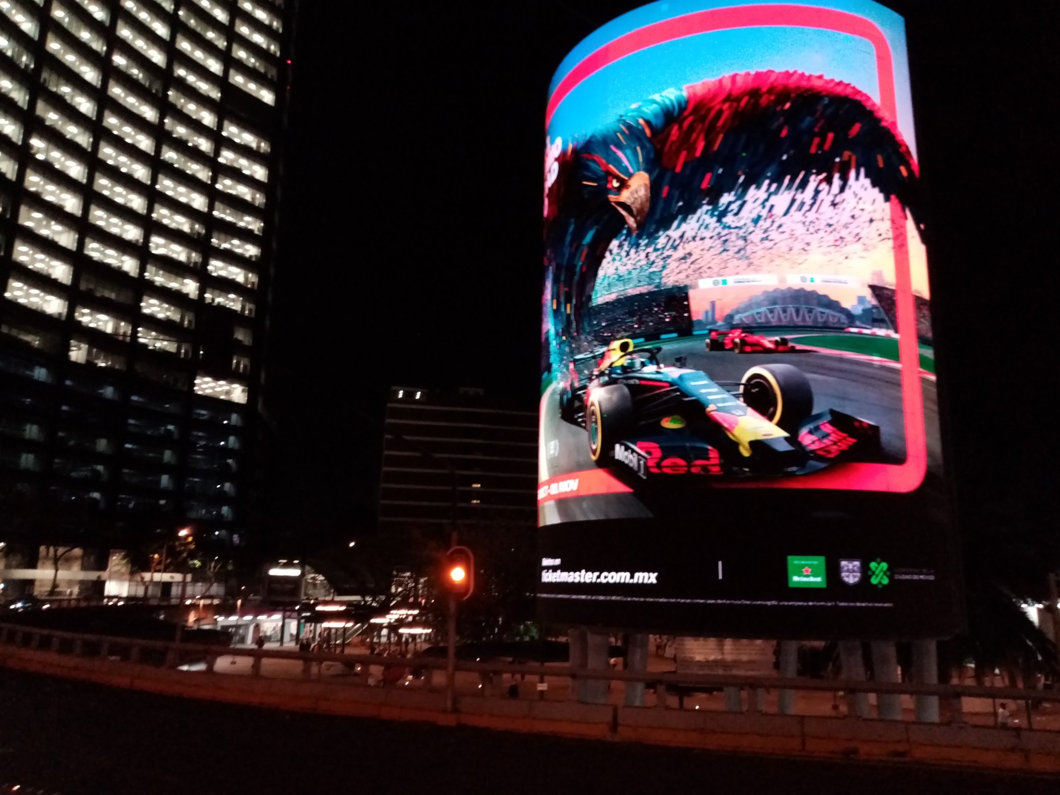 Resultado de imagen de La F1 revela carteles del Gran Premio de México 2020