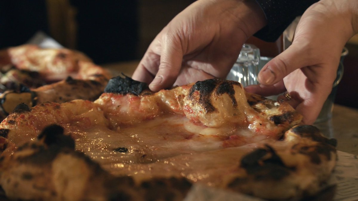 Keep Calm &amp; Eat Pizza! 🍕
It's the ultimate VEGAN PIZZA that makes #Purezza so special. Here're some #behindthescenes moments captured while shooting the Purezza #crowdfunding pitch video. #wowyourcrowd #crowdfundingyourbigidea

Wow Your Crowd | Crowdfunding Your Big Idea! 🚀