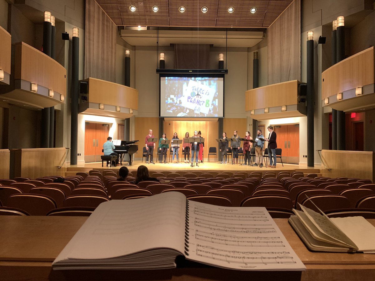 TheFourFreedoms's tweet photo. The @MDOperaStudio rehearsing Act 4, #FreedomfromWant this evening from my #newopera @TheFourFreedoms @Numinousmusic #JosephCPhillipsJr #FourFreedomsOpera #MarylandOperaStudio Premiere Friday February 14th @TerpsMusic @TheClariceUMD
https://t.co/74xHNU1MZE https://t.co/rOIEGY9YVl