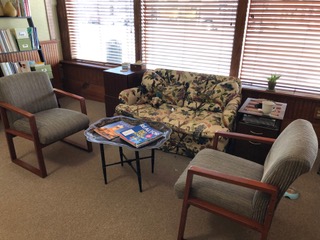 CreativeWorksp1's tweet image. The owner showed us around the office at Creative Workspaces. officespacerentleasenavasotatexas.com  #rent #lease #houston #texas #navasota #real #estate #rentals #leasing #office #space #grimes #county #harris #co working