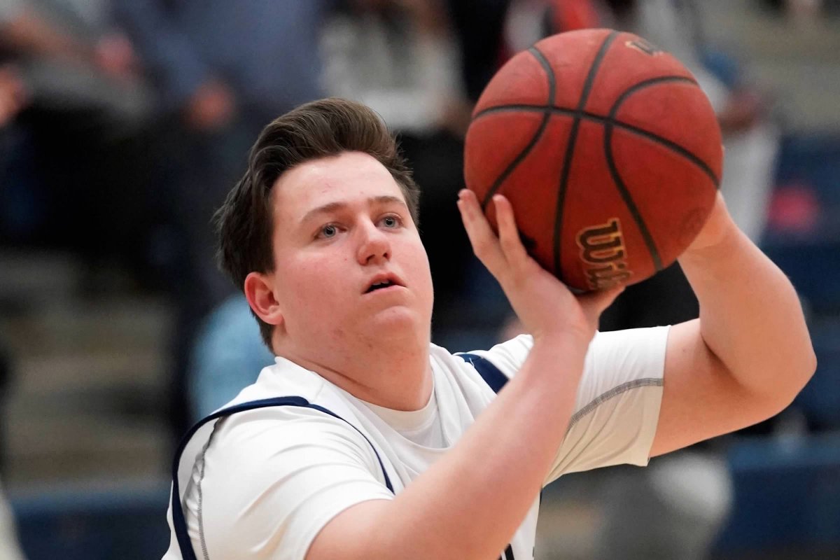 PinnacleBball's tweet image. THANk YOU  for 4 great years Izzy!