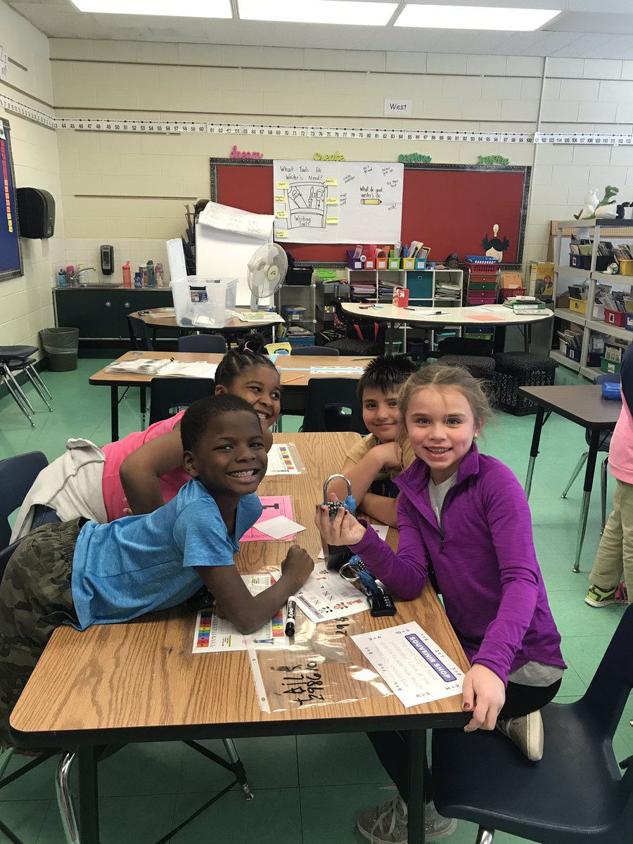 ebertjess's tweet photo. 1st graders @madisontosa collaborate, problem solve, and apply math thinking to ’unlock’ challenges and @breakoutEDU. @bkimmel10 working with teachers to bring our #visionofagraduate to life. #tosaproud https://t.co/rAFvvu4DM5