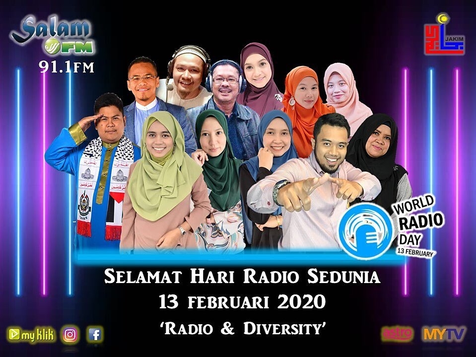Ketua Pengarah JAKIM (@kpjakim) on Twitter photo Selamat Hari Radio Sedunia diucapkan kepada rakan-rakan penyiar, siarawan, karyawan dan pendengar radio.
Khususnya buat warga penyiar di Radio <a href="/salamFM_Jakim/">salamfm91.1</a> JAKIM yang telah bertugas menyebarluaskan dakwah melalui radio. Terima kasih <a href="/RTM_Malaysia/">RTM Malaysia ๐ฒ๐พ</a>
Selamat Maju Jaya. Selamat Hari Radio Sedunia diucapkan kepada rakan-rakan penyiar, siarawan, karyawan dan pendengar radio.
Khususnya buat warga penyiar di Radio <a href="/salamFM_Jakim/">salamfm91.1</a> JAKIM yang telah bertugas menyebarluaskan dakwah melalui radio. Terima kasih <a href="/RTM_Malaysia/">RTM Malaysia ๐ฒ๐พ</a>
Selamat Maju Jaya.