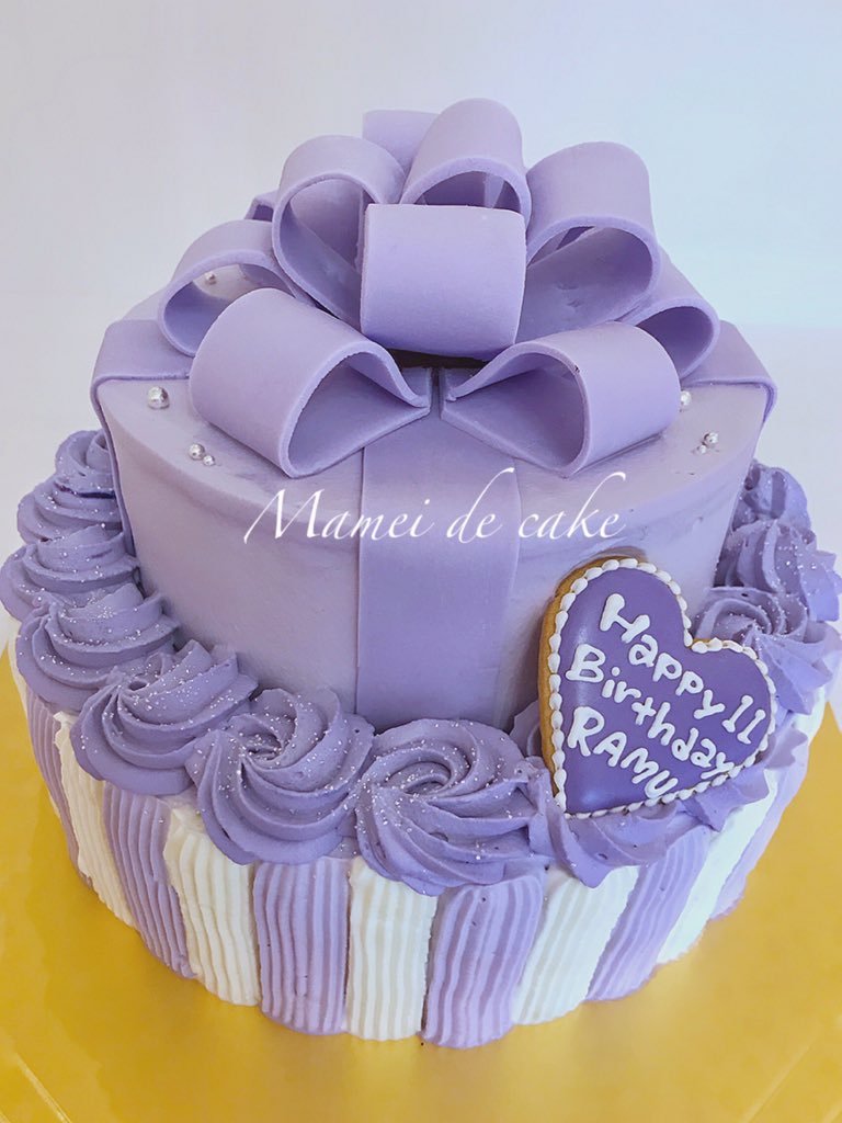Mamei De Cake マーメイドケーキ V Twitter Purple Cake 2段 イラストケーキ4日前まで アイシングクッキーやシュガー細工 の載ったケーキは製作までに時間を要す為 一週間から10日前までの受付となります ケーキ オーダーケーキ 誕生日ケーキ