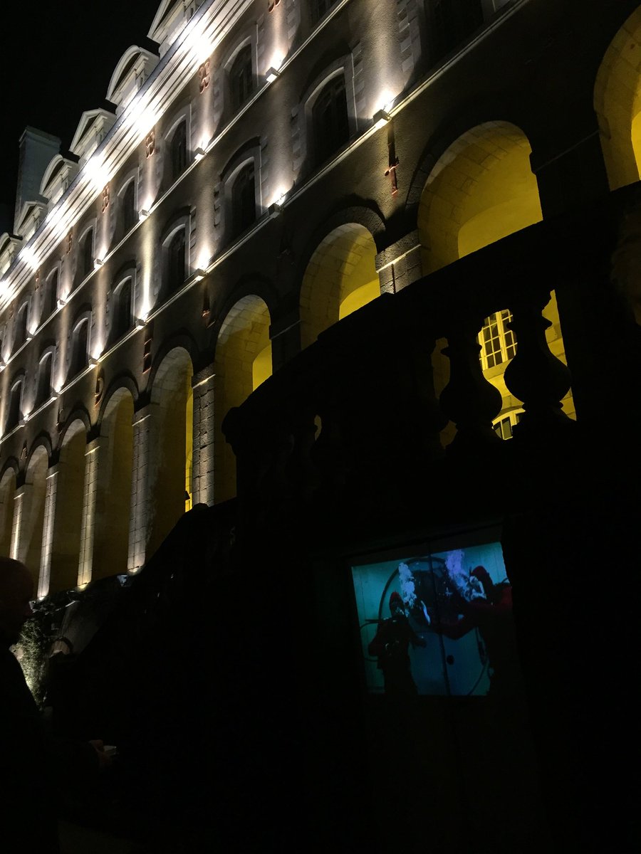 E4THEcs's tweet photo. BTS TOUR2 - En partenariat avec #ClairObs et #dest_rennes : "#Rennes à contre-courant" - une visite originale dans le cadre de #Travelling2020. Félicitations à Antoine et Aurore qui ont œuvré à ce projet!
#Bretagne #tourisme #lyceejarennes https://t.co/tbbpFc3J6c
