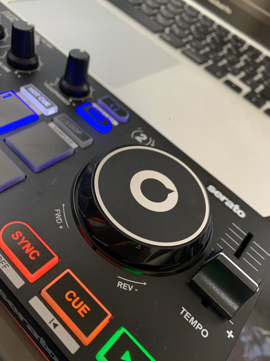d_exceed_k's tweet photo. オモチャ���入‼️
いい感じ❗️
#Hercules
#DJCONTROL
#STARLIGHT https://t.co/VIqsNsmJGl