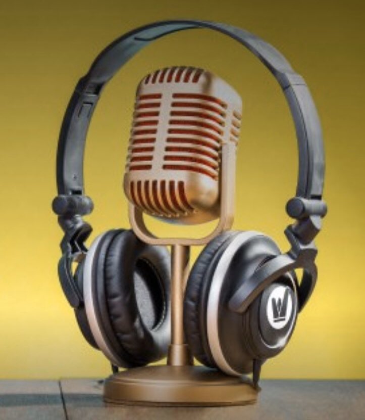 RadioAction101's tweet photo. Oggi è la #giornatamondialedellaradio 
Tanti auguri a non e a tutte le nostre “sorelle”
#radio #action #live #onair #palermo #sicilia #musica #music https://t.co/iPgRhTxuus
