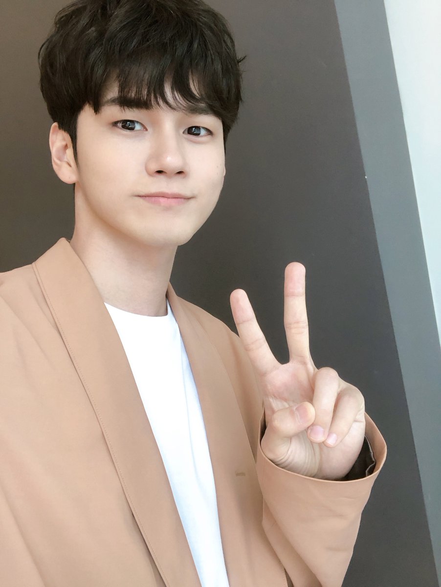 옹성우(ONG SEONG WU) tweet media