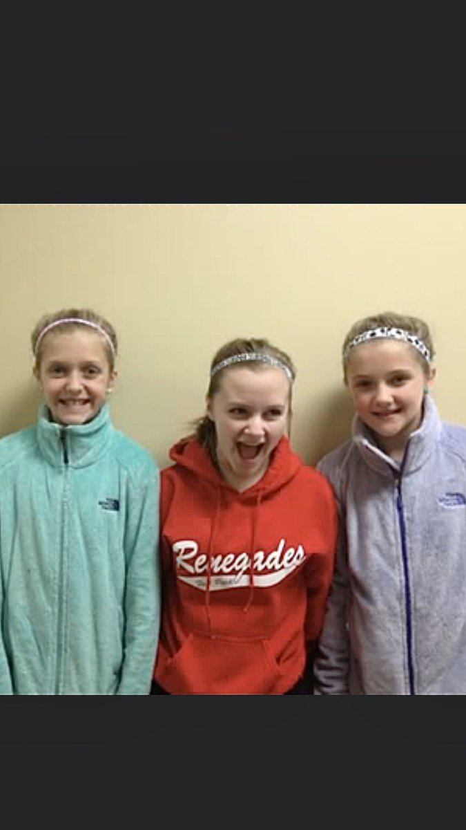 schuppylol's tweet photo. @yearbookfzn @FZNPrincipal https://t.co/YaZwrR7PVu