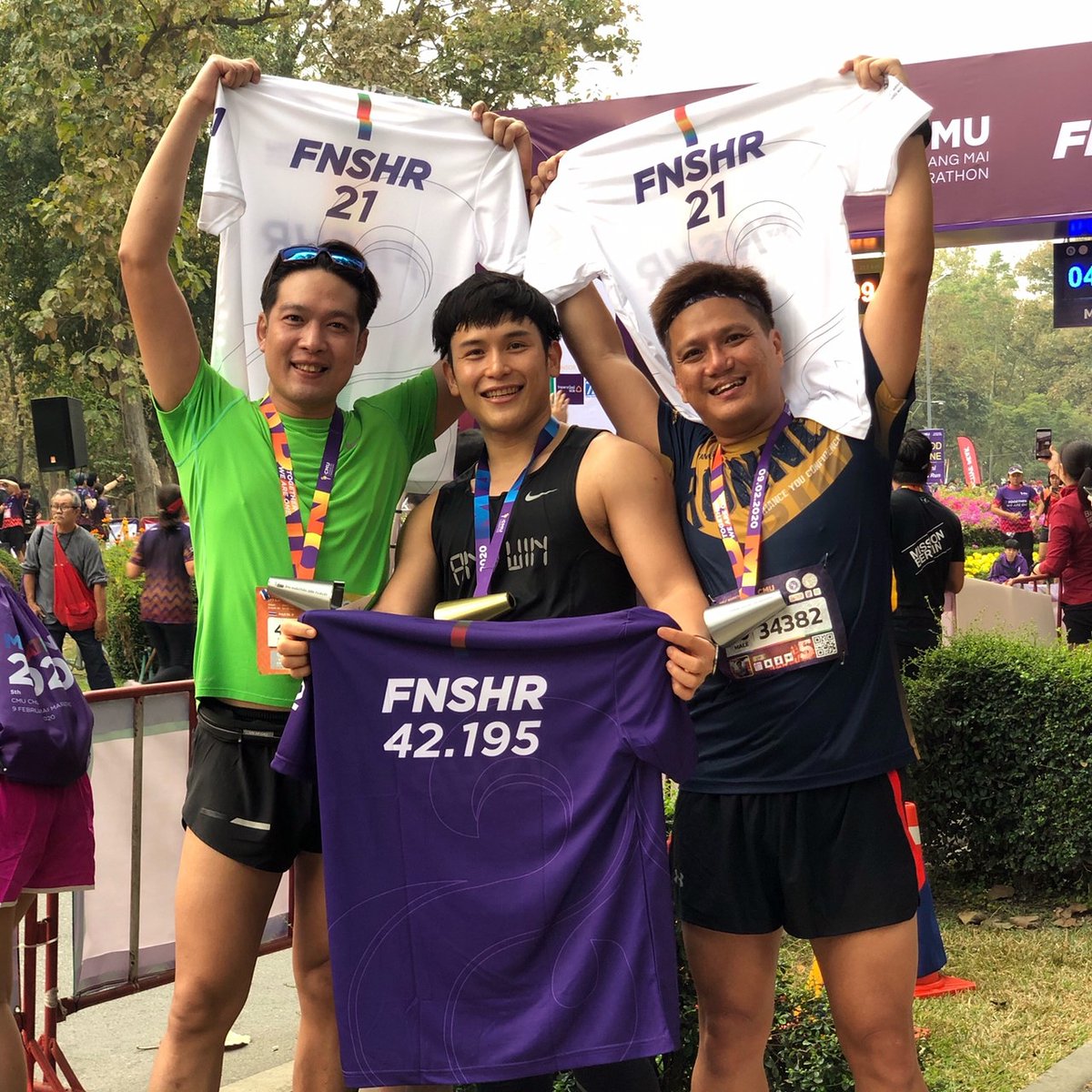 NinjaTooK's tweet photo. ยินดีกับ อนว และ พี่ต้น ด้วยครับ 👍
#CMUMarathon2020
#CMUChiangmaiMarathon2020
#CMUMarathon
#CMUChiangmaiMarathon
#CMU
#Tanapornclinicrunner
#TheXTeam
#XTeamRunner
#TheXTeamRunner
#TheXTeamAndFriends
#Marathon
#Halfmarathon
#run
#running
#runner
#tookkyrun https://t.co/Zu9XA4UtZl