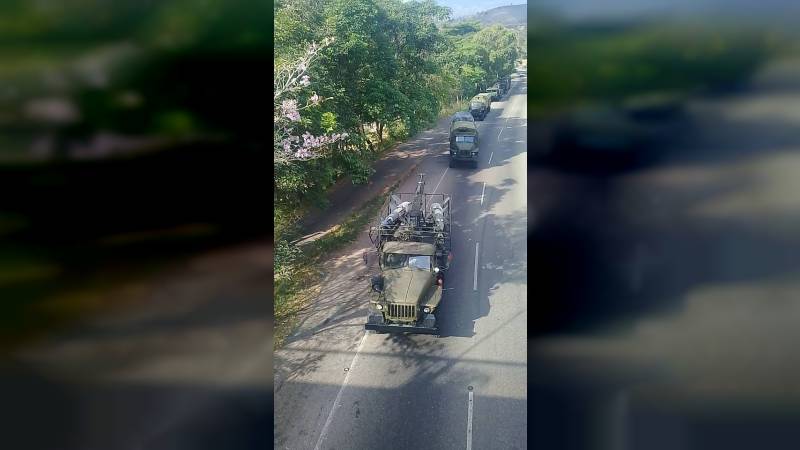 ConElMazoDando's tweet photo. Esta es la razón por la que hay gran movilización de equipos militares en la región andina https://t.co/2WTcSt0fj4  #JuventudRebeldeYChavista https://t.co/KG8JPBZ1fa