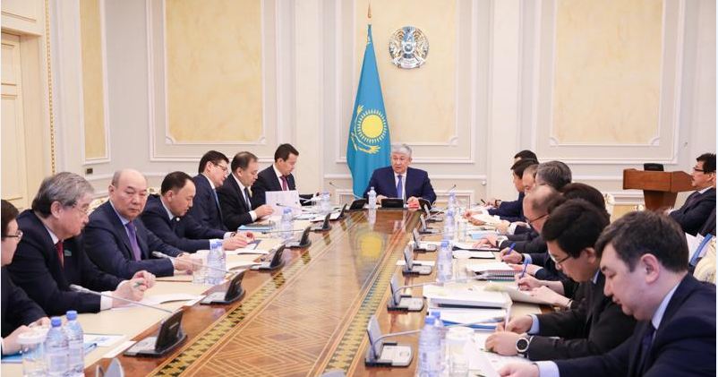 Бүгін ҚР Мемлекеттік хатшы Қырымбек Көшербаевтың төрағалығымен Абайдың 175 жылдық және әл-Фарабидің 1150 жылдық мерейтойына дайындық және өткізу жөніндегі мемлекеттік комиссияның отырысы өтті. Шараға Академия президенті Дархан Қыдырәлі де қатысты.
twesco.org/2020/02/13/195…