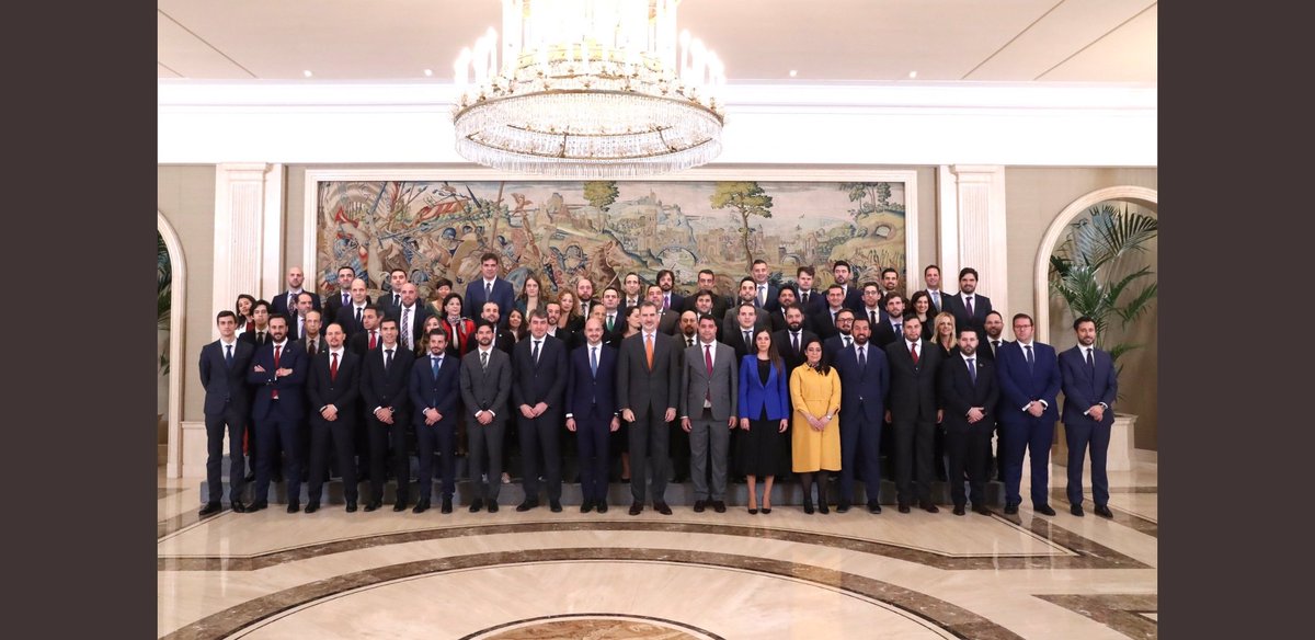 Esta mañana, presentamos ante su Majestad el Rey Don Felipe, la nueva Comisión Ejecutiva de nuestra Confederación <a href="/CEAJE/">CEAJE</a> .
#españa #empresarios #emprrsarias
#empresa <a href="/CasaReal/">Casa de S.M. el Rey</a>