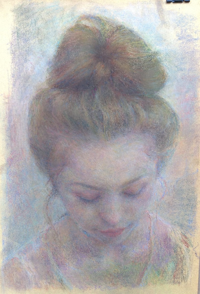 After a week away in London to visit the Pastel Society exhibition at the Mall Galleries, I'm back in my studio in France working on this #drawing #workinprogress #pastel #portrait