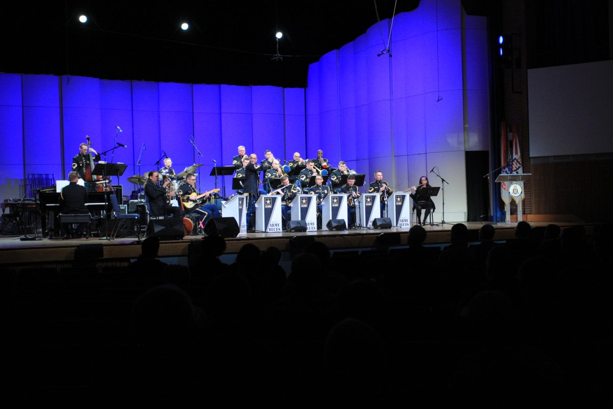 alexanderrogge's tweet photo. The U.S. Army Blues and #SwampRomp accompany Joe Dollard from @UNTCoM on #euphonium & Andrew Hitz from @ShenandoahU on #tuba for #JazzNight at @theusarmyband 2020 Tuba-Euphonium Workshop. @UNTnews @UNTsocial #ArmyBand #Jazz #Blues #GoMeanGreen #UNTProud #UNT #Shenandoah #TEW2020 https://t.co/UVBuG3M8XO