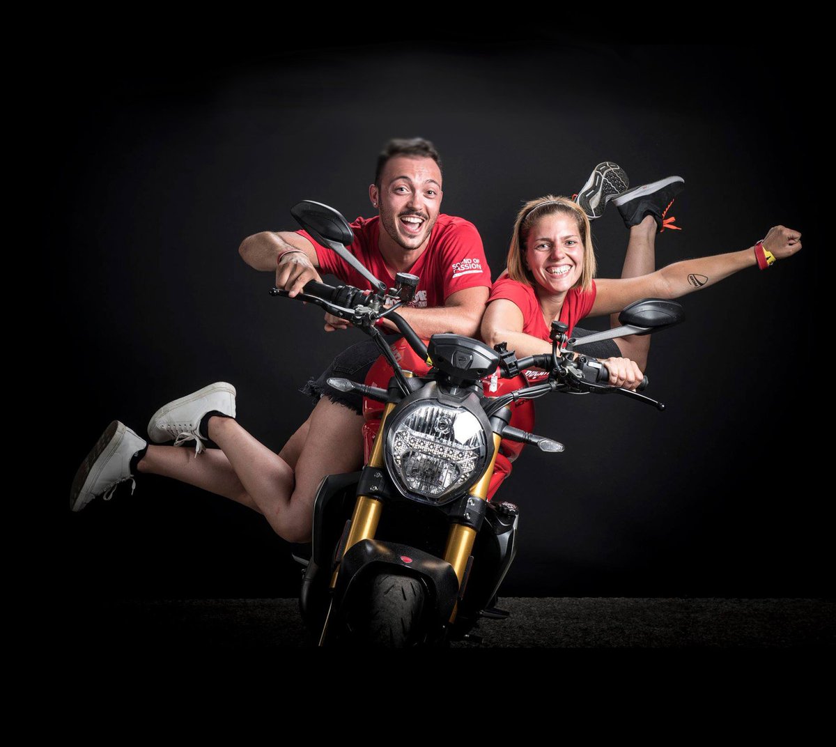 DucatiPH's tweet photo. Ducati is love.
Buy 1 and get the 2nd item at 40% OFF!*

A special discount for Valentine's Day on selected Ducati apparel and Lifestyle merchandise. 
Visit the nearest Ducati showroom.

*Terms and condition apply*

#DucatiPhilippines #AccessPlusGroup https://t.co/0FsqUDr58D