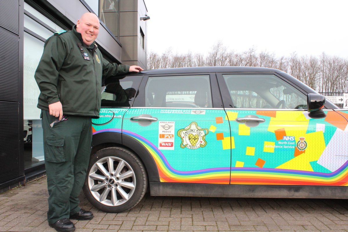 PVLUK's tweet image. We are proud to have been part of @MiniMedics_NEAS new  initiative, creating a striking look for their new wheels. Find out more here: bit.ly/2uGuikN
#specialistlivery #expertknowledge