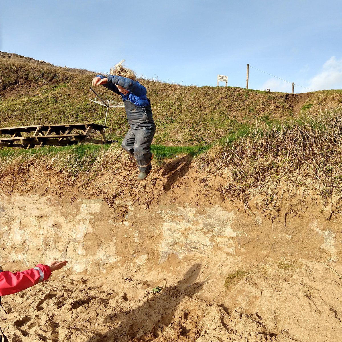 VentureOutdoor2's tweet photo. An exciting leap forward....
https://t.co/s2iRMD9940 #outdoorlearning #outdooreducation #devonchildcare https://t.co/RUkhwWIgFc