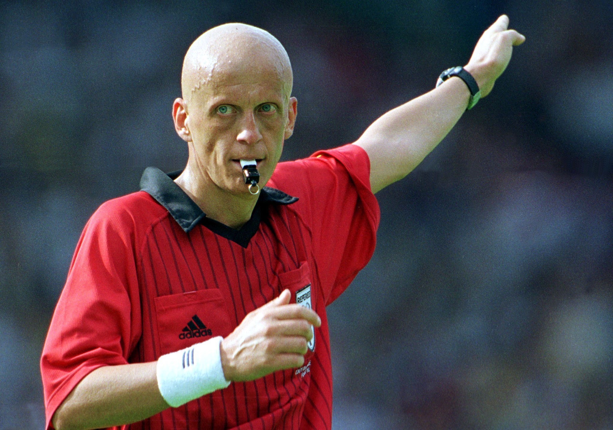 Happy 60th Birthday to the legendary Pierluigi Collina! Arguably the most iconic referee in football. 